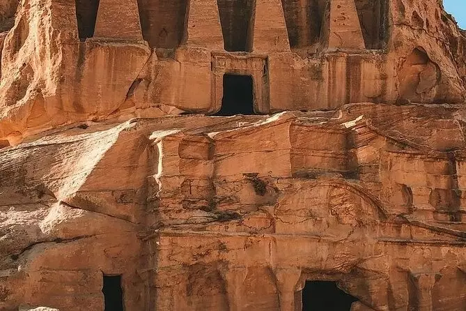 From Aqaba:  Private Petra Sightseeing Tour with Lunch