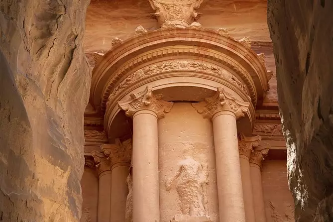 From Aqaba: Petra and Little Petra Day Trip