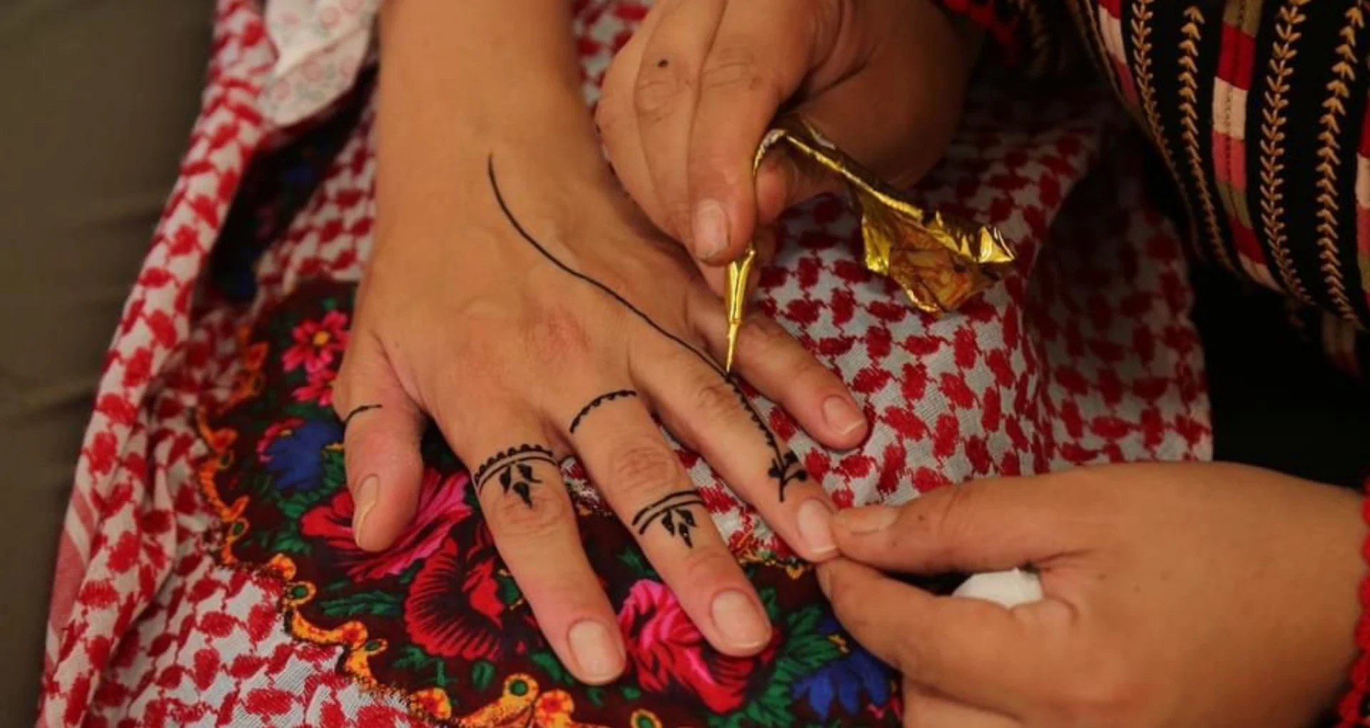 Bulqees Henna Experience